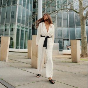 Oyster-white jumpsuit
